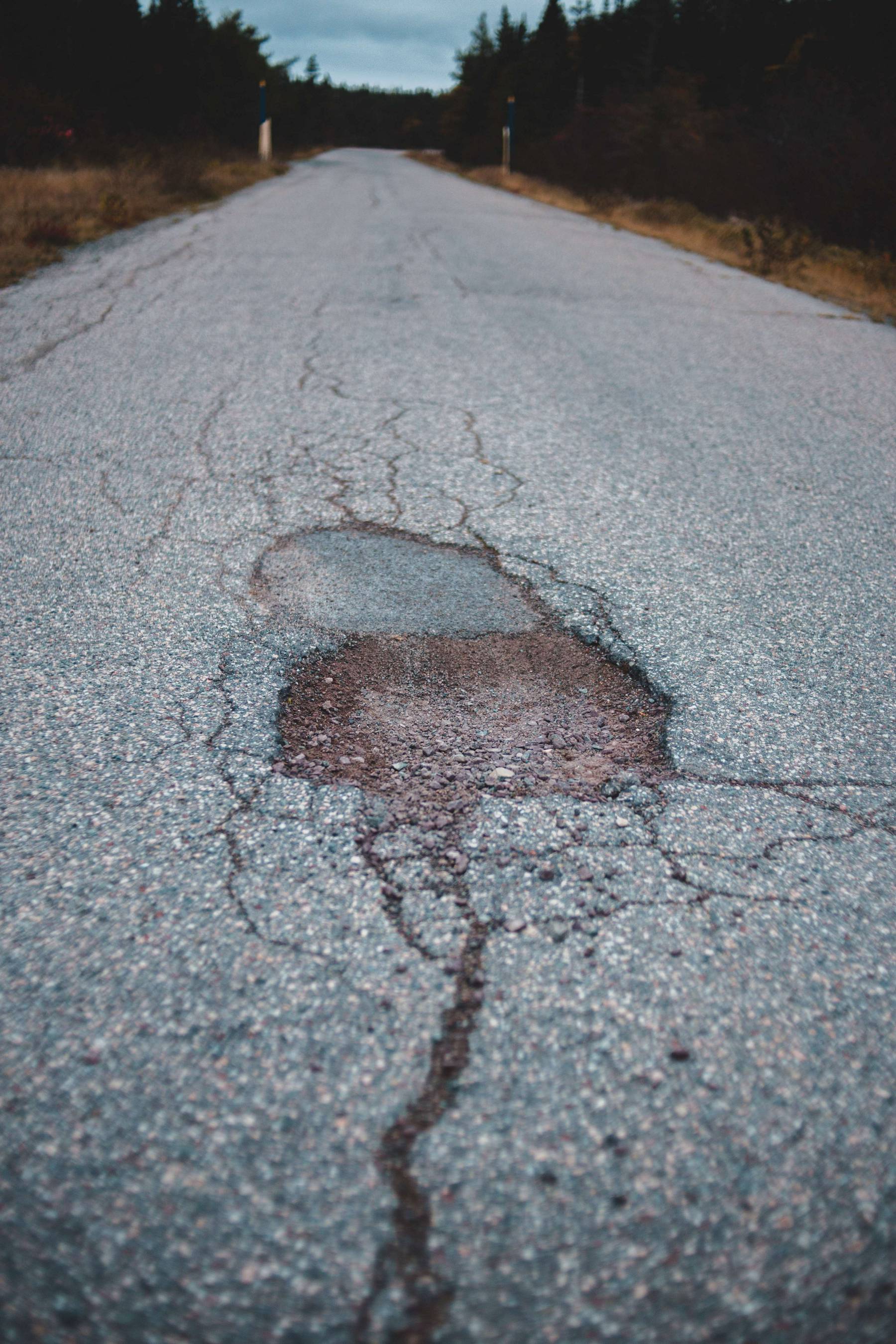 An image of a pothole